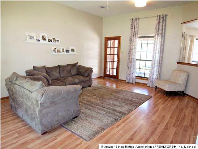 1653 Michel Delving Road Baton Rouge, LA 70810 - Photo 6 of 16