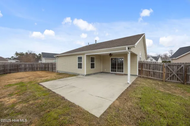 $320,000 | 103 Kenmore Court, New Bern, NC 28560