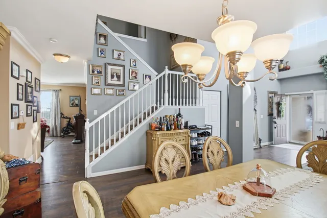 $455,000 | 818 Vertin Boulevard, Shorewood, IL 60404