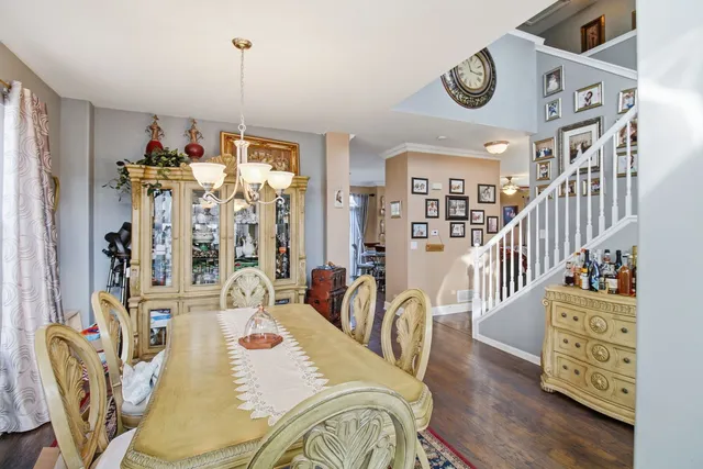 $455,000 | 818 Vertin Boulevard, Shorewood, IL 60404