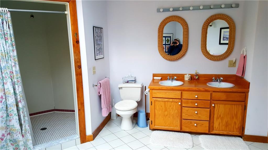 40 Old Cart Road Chebeague Island, ME 04017 - Photo 22 of 34 Master bath (2)