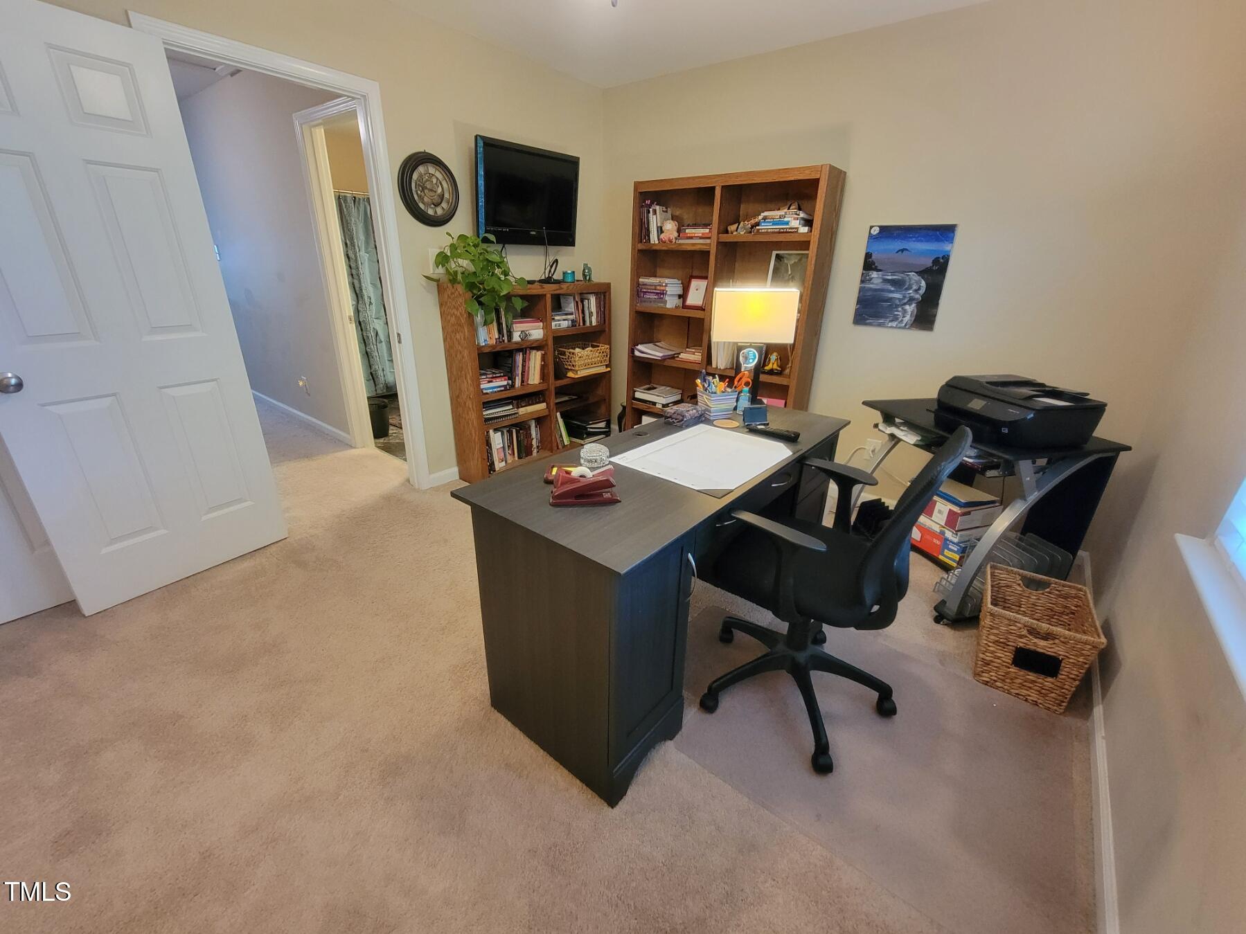 5126 Thornton Knoll Way Raleigh, NC 27616 - Photo 17 of 23 Office4