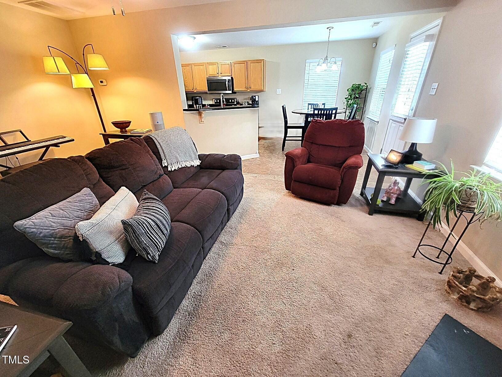 5126 Thornton Knoll Way Raleigh, NC 27616 - Photo 5 of 23 Family Room10