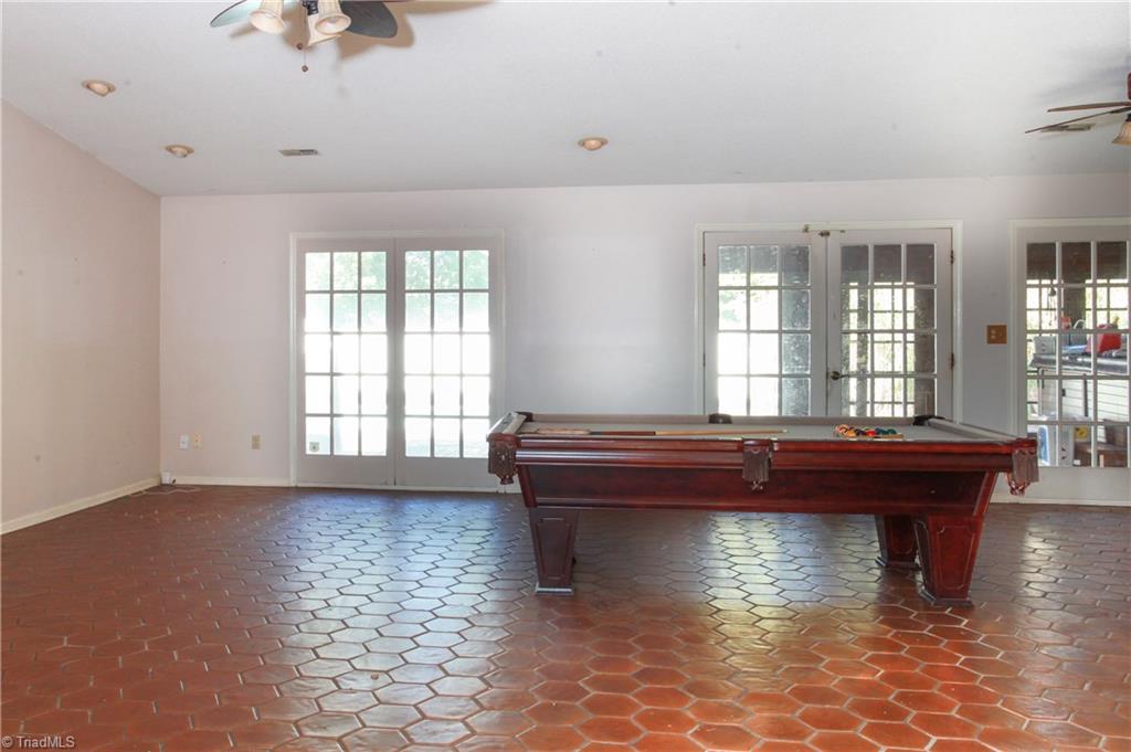 3905 Braddock Road High Point, NC 27265 - Photo 9 of 21 Gallery Image 9