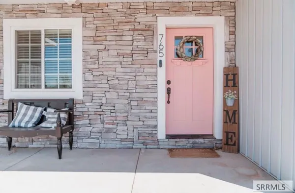 $599,000 | 765 North 600 East, Firth, ID 83236