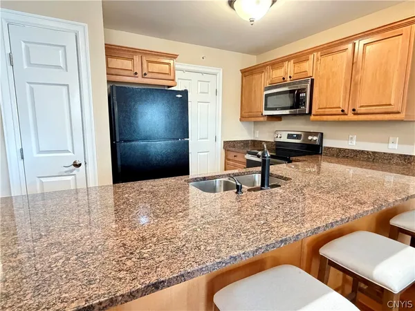 $250,000 | 28 Maple Street, Unit 103, Marcellus, NY 13108