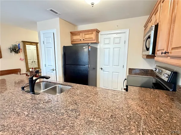 $250,000 | 28 Maple Street, Unit 103, Marcellus, NY 13108