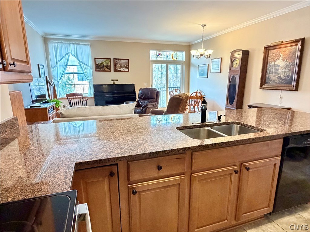 28 Maple Street, Unit 103 Marcellus, NY 13108 - Photo 15 of 41