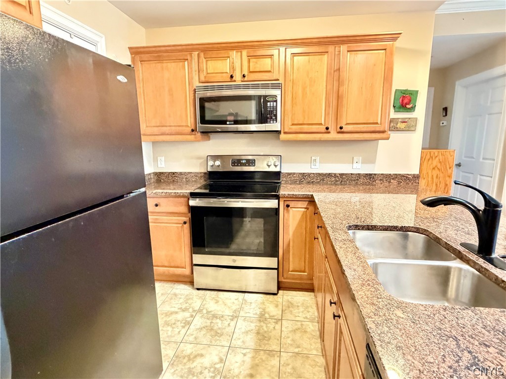 28 Maple Street, Unit 103 Marcellus, NY 13108 - Photo 16 of 41