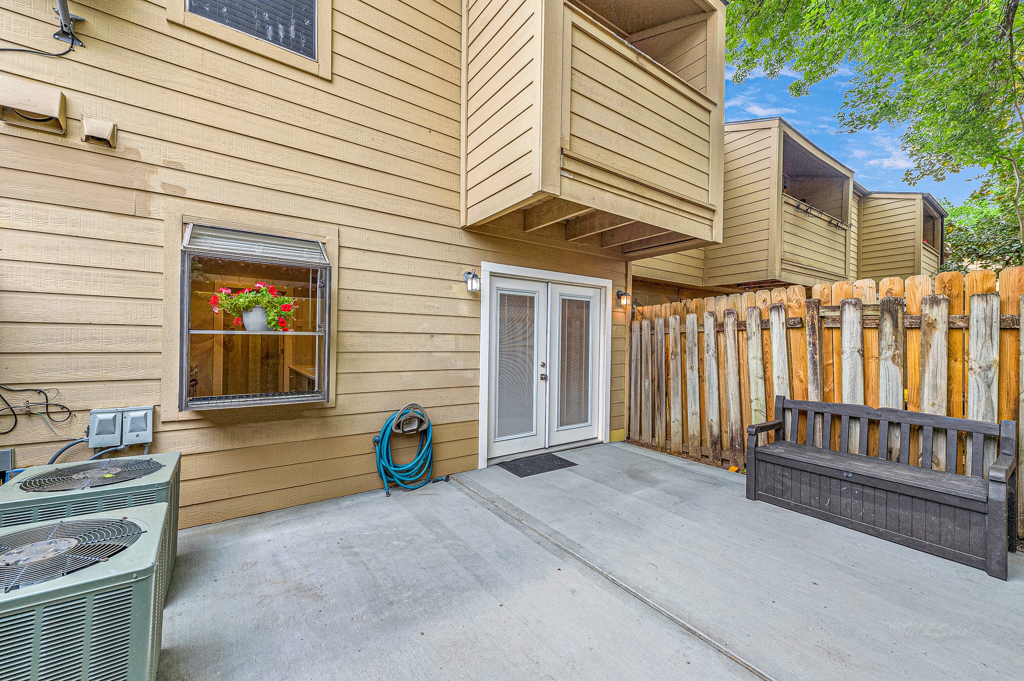 1500 Sandy Springs Road, Unit 35 Houston, TX 77042 - Photo 23 of 26