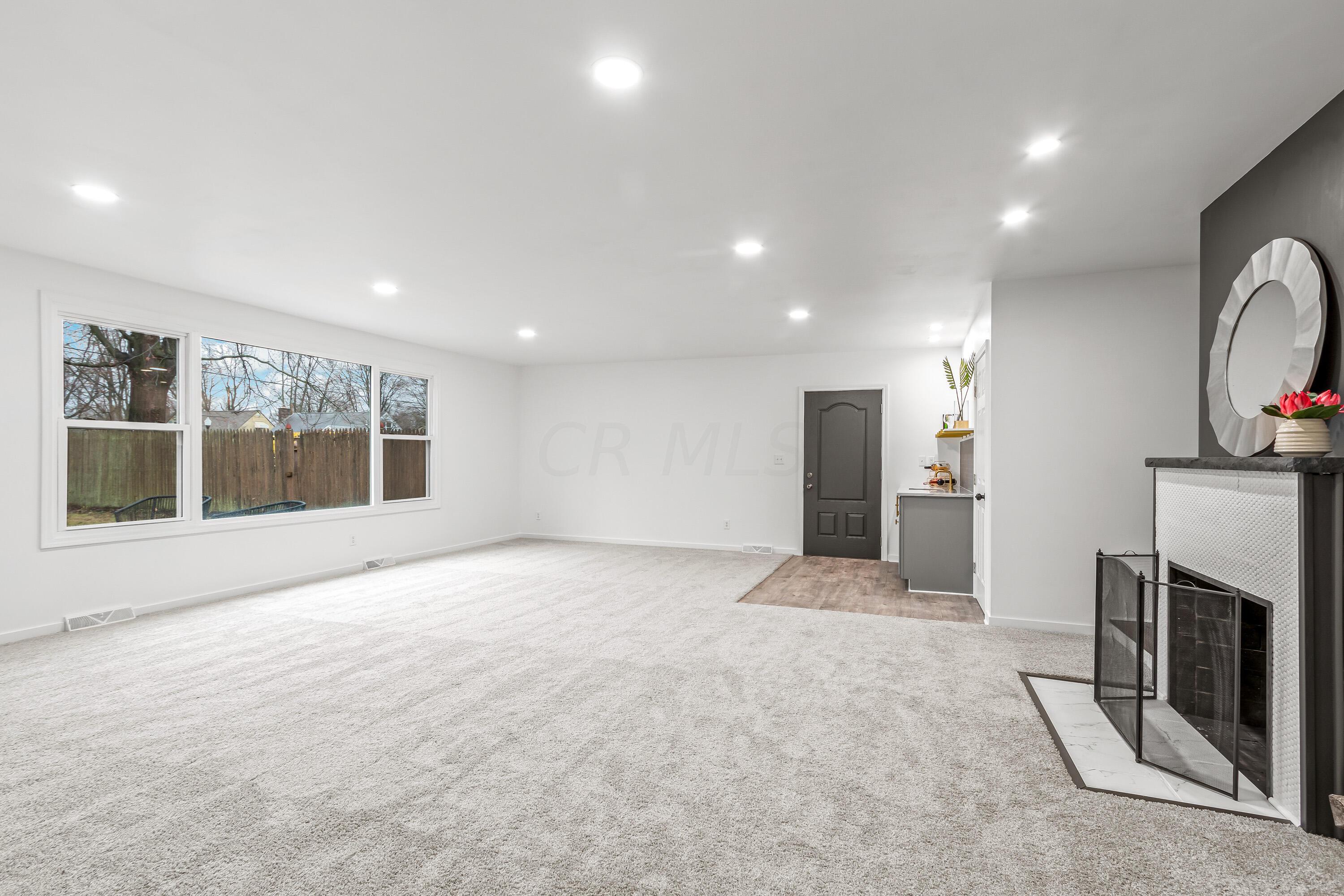 68 North Harding Road Columbus, OH 43209 - Photo 11 of 25 68 North Harding Road-19.jpg-FULL