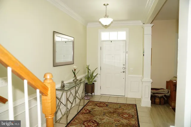 $715,000 | 43610 McKay Terrace, Chantilly, VA 20152