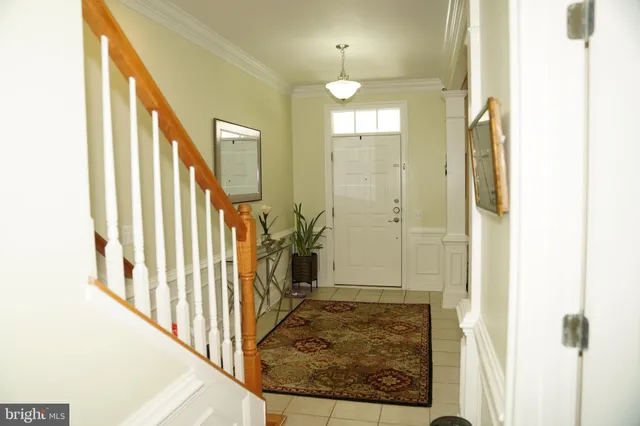 $715,000 | 43610 McKay Terrace, Chantilly, VA 20152