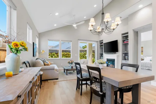 $1,219,000 | 62 Winedale Lane, Napa, CA 94558