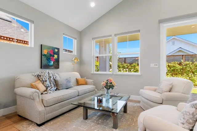 $1,219,000 | 62 Winedale Lane, Napa, CA 94558