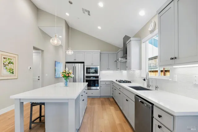 $1,219,000 | 62 Winedale Lane, Napa, CA 94558