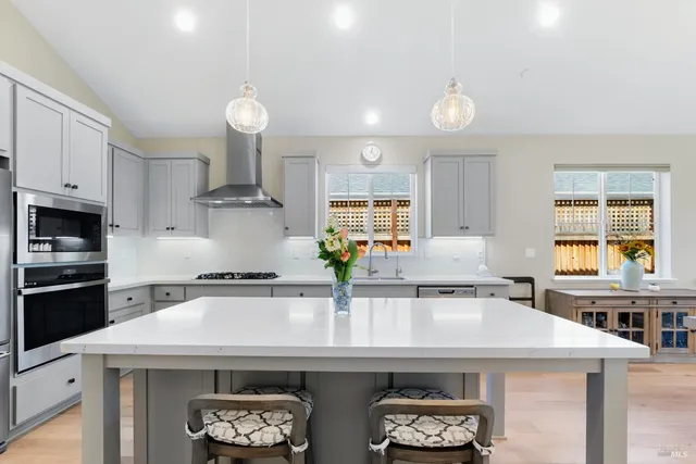 $1,219,000 | 62 Winedale Lane, Napa, CA 94558