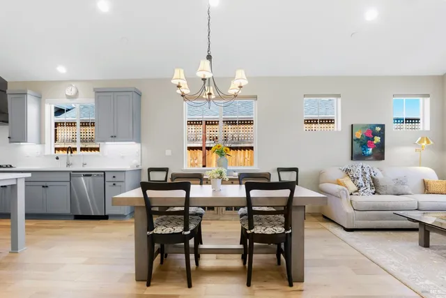 $1,219,000 | 62 Winedale Lane, Napa, CA 94558