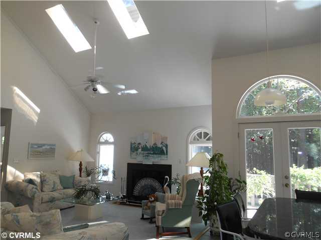 1365 Butler Branch Road Petersburg, VA 23805 - Photo 9 of 24 Gallery Image 9