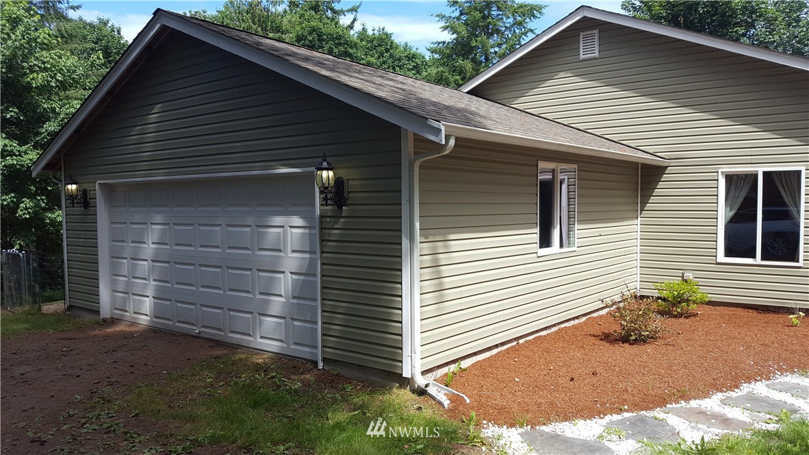 650 Northeast Newkirk Road Belfair, WA 98528 - Photo 2 of 25 Gallery Image 2