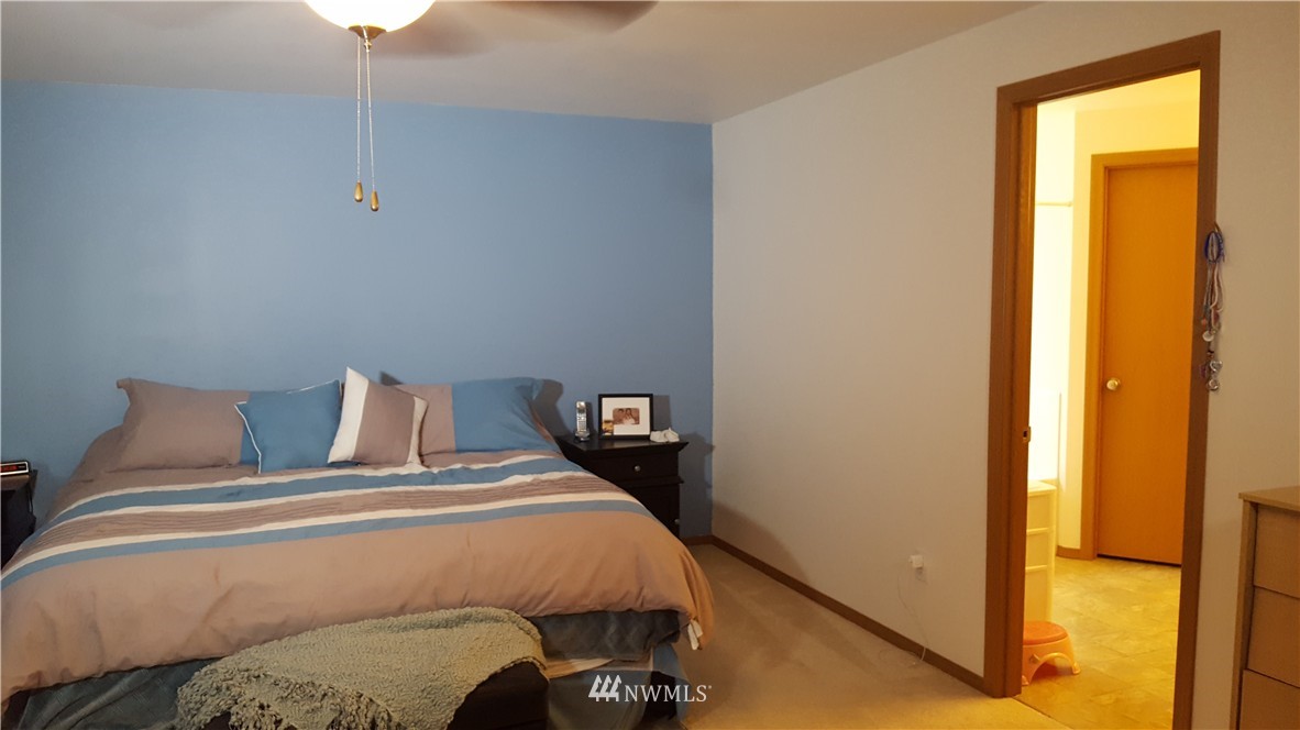 650 Northeast Newkirk Road Belfair, WA 98528 - Photo 15 of 25 Gallery Image 15