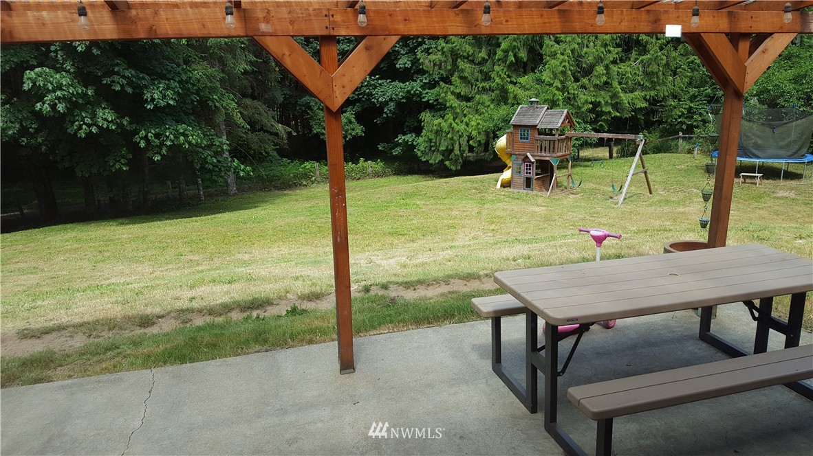650 Northeast Newkirk Road Belfair, WA 98528 - Photo 5 of 25 Gallery Image 5