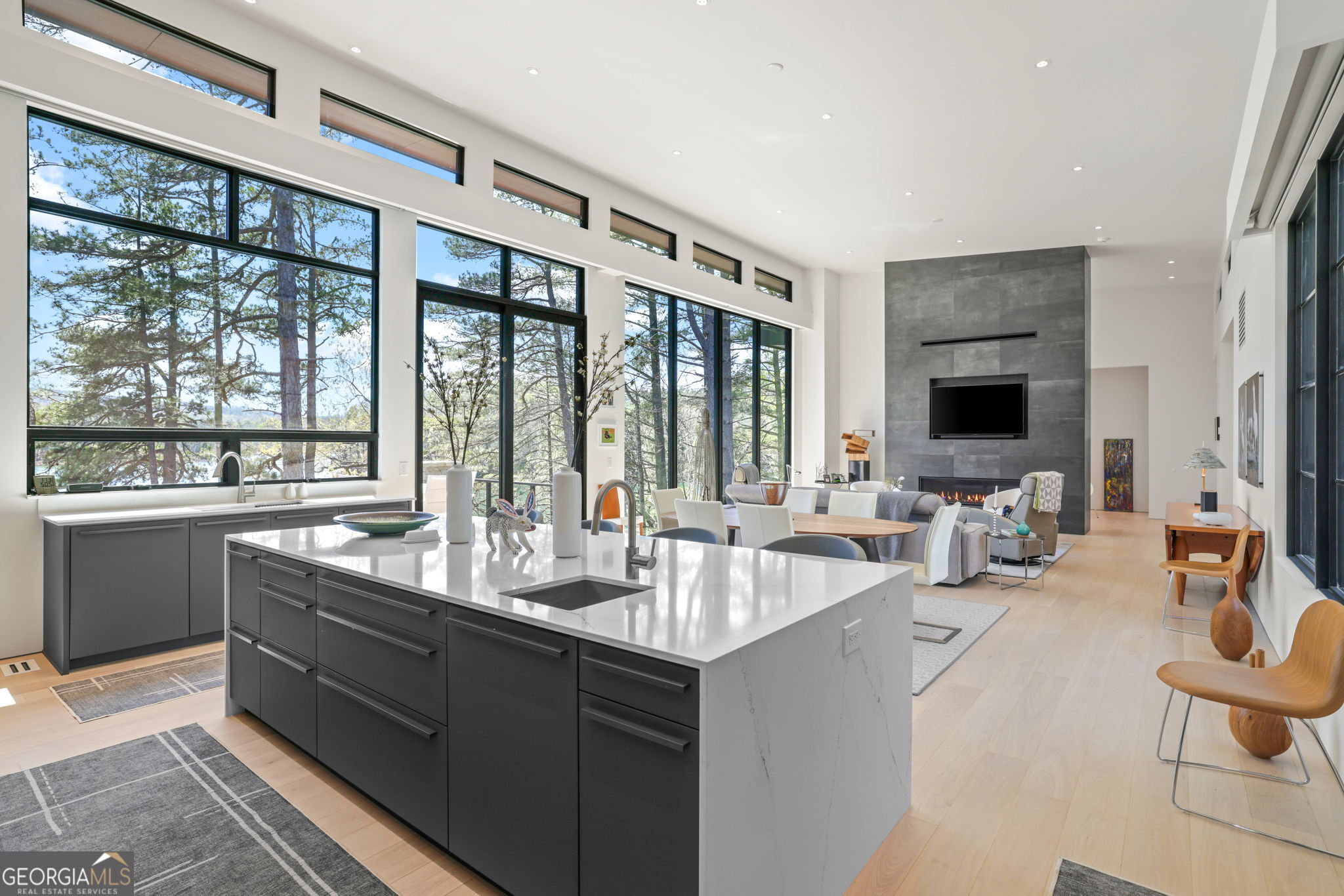 565 Wildflower Circle Clarkesville, GA 30523 - Photo 11 of 60