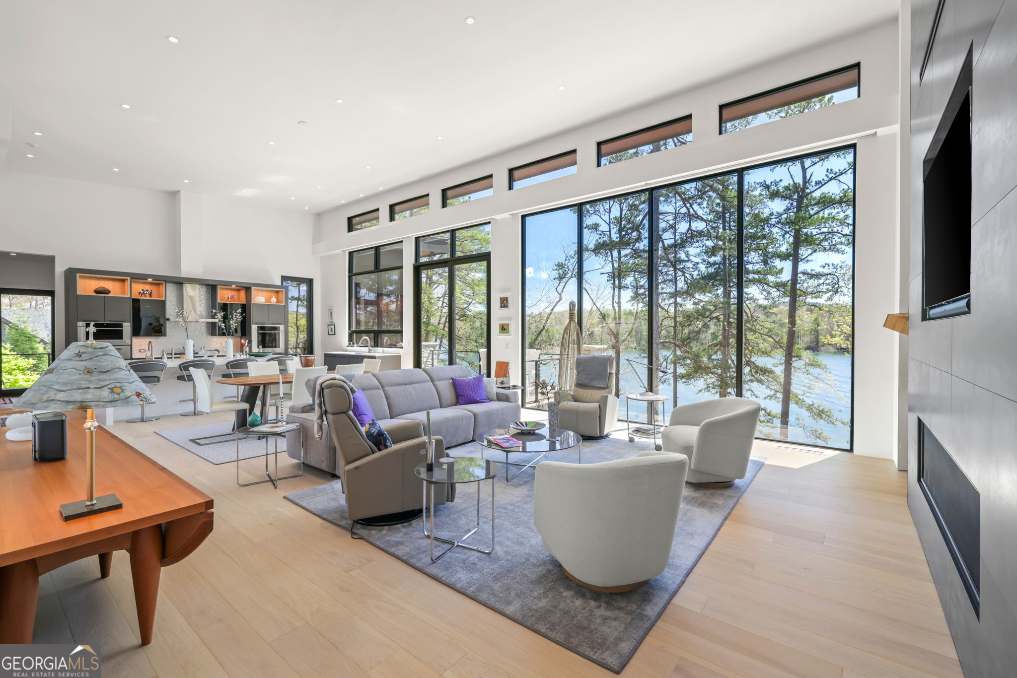 565 Wildflower Circle Clarkesville, GA 30523 - Photo 8 of 60