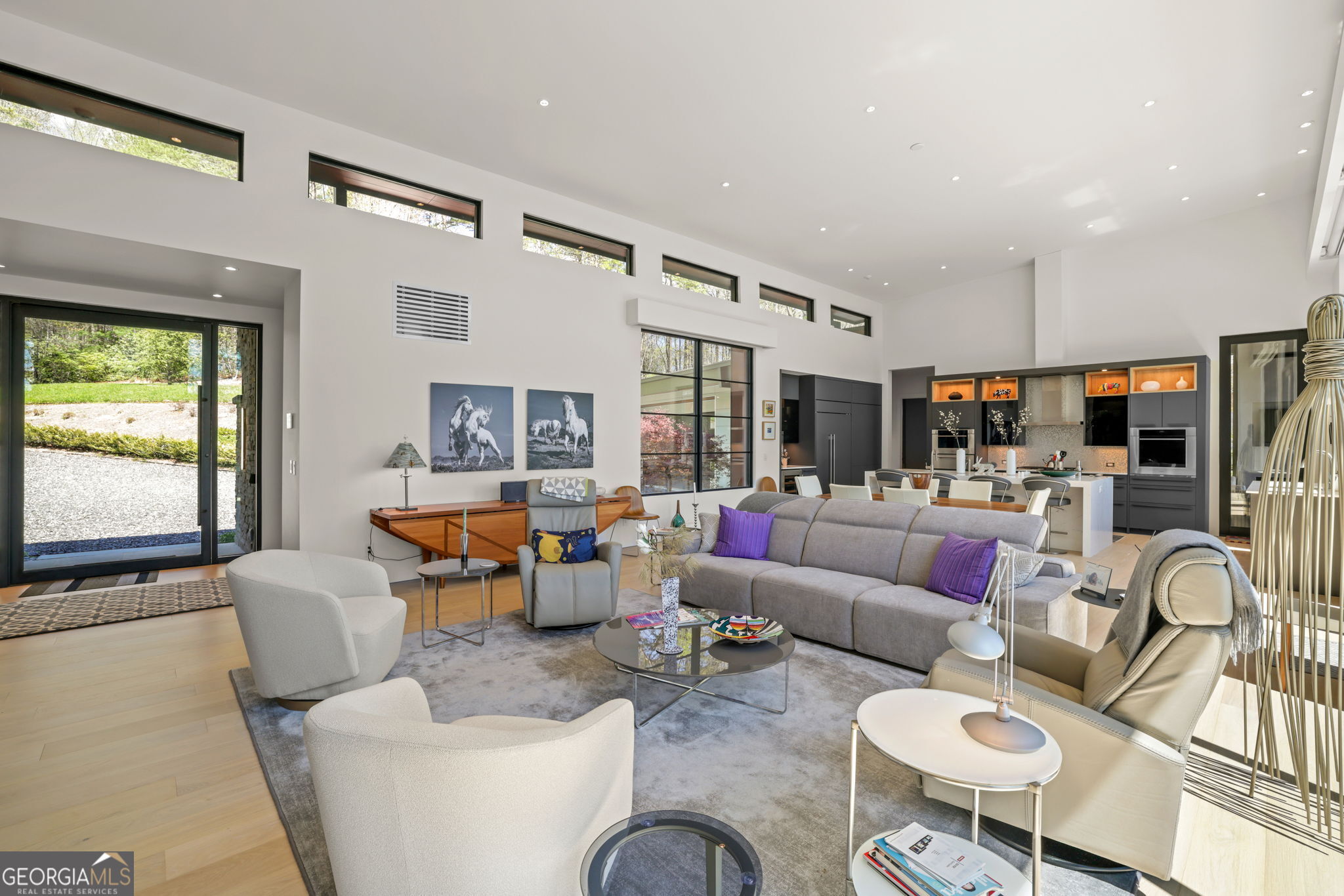 565 Wildflower Circle Clarkesville, GA 30523 - Photo 9 of 60