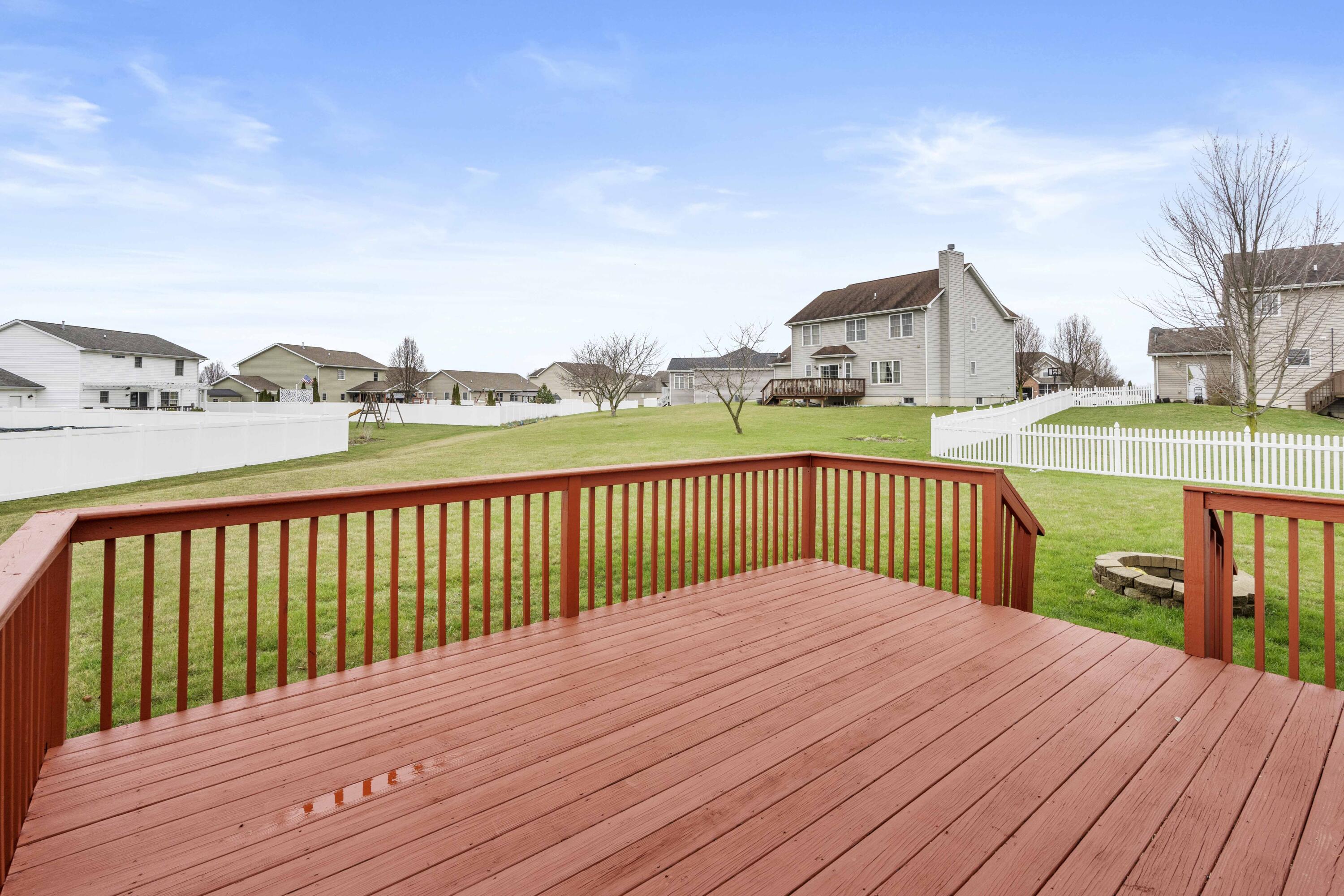10645 Illinois Street Crown Point, IN 46307 - Photo 23 of 34 3000x2001
