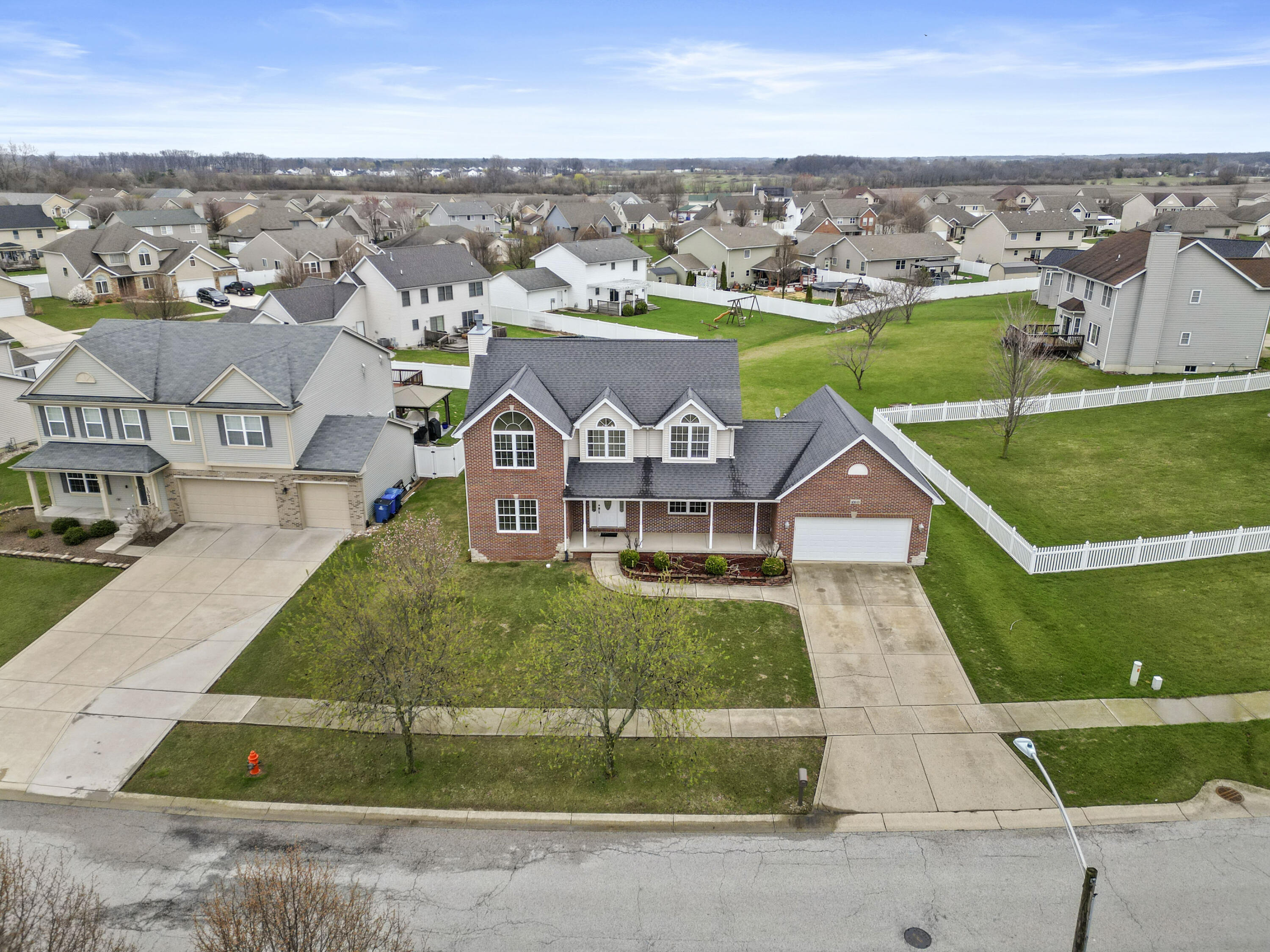 10645 Illinois Street Crown Point, IN 46307 - Photo 26 of 34 3000x2250