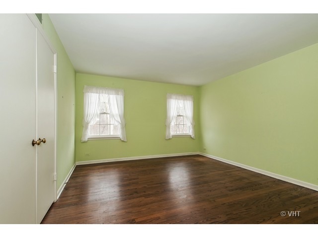 43 Longmeadow Road Winnetka, IL 60093 - Photo 9 of 18
