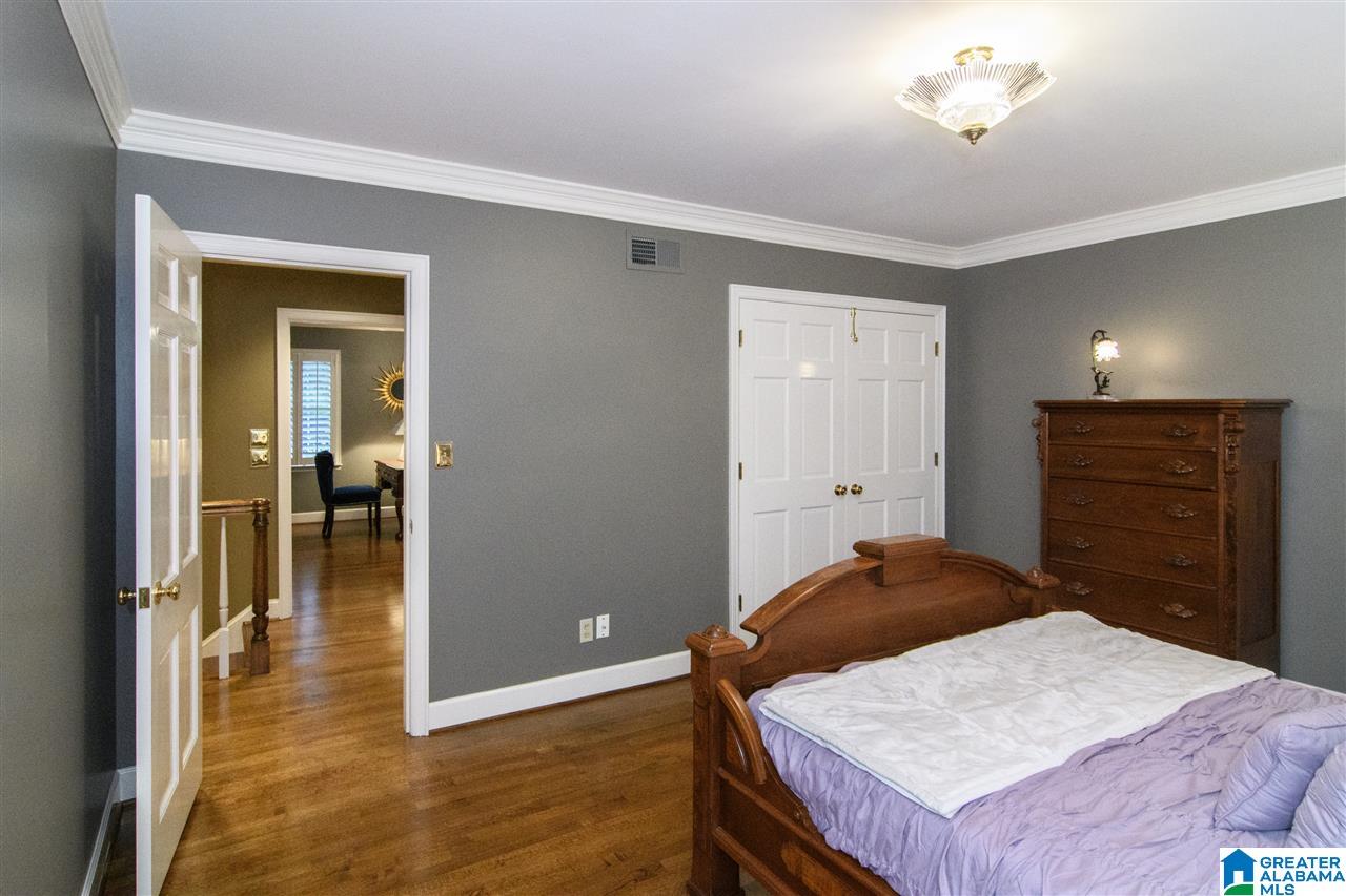 2621 Heathermoor Road Birmingham, AL 35223 - Photo 34 of 50