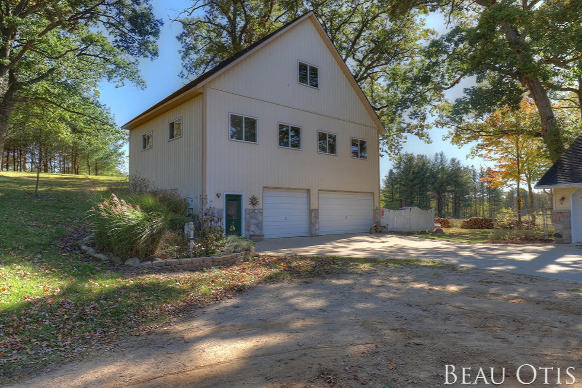 2501 Solomon Road Middleville, MI 49333 - Photo 59 of 79 IMG_2564