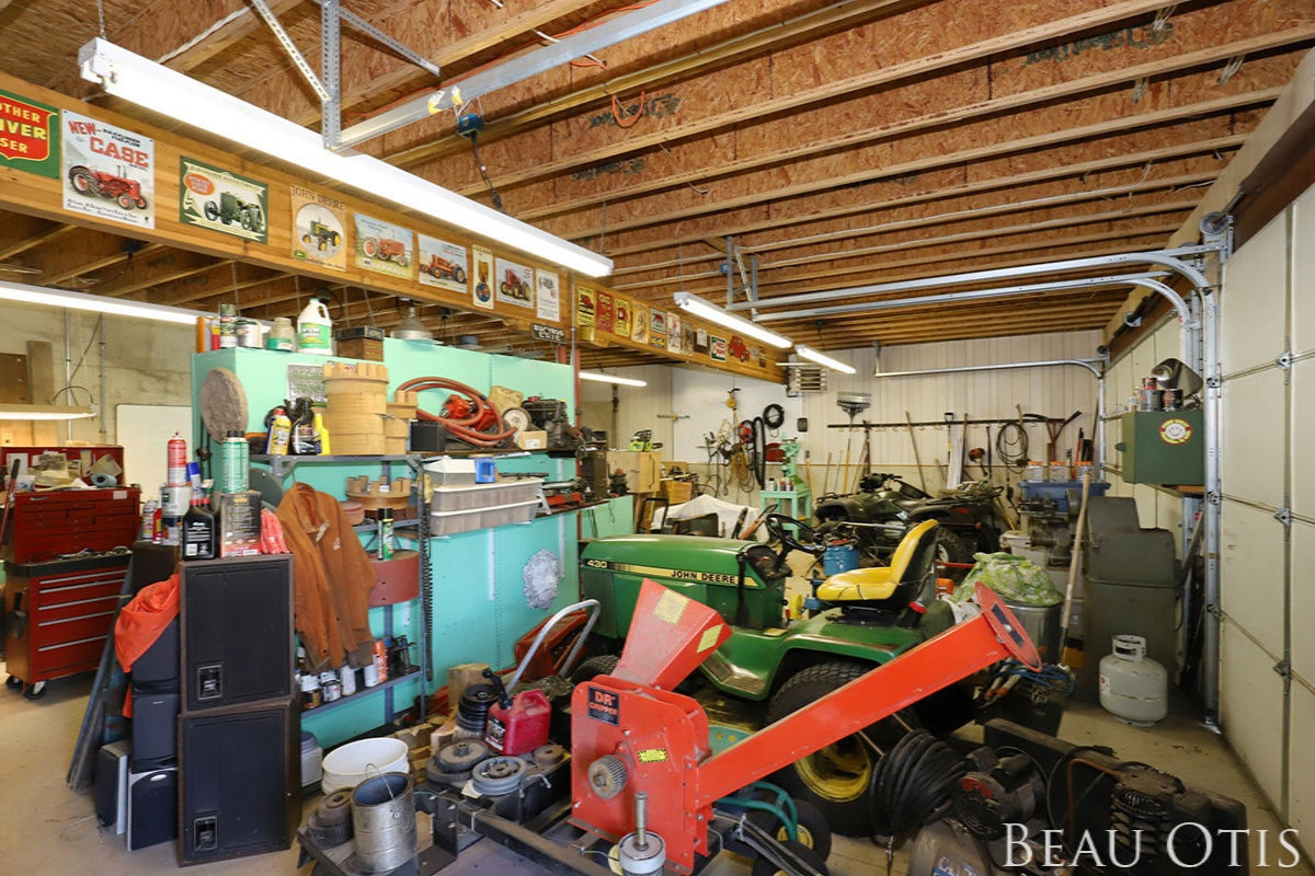 2501 Solomon Road Middleville, MI 49333 - Photo 61 of 79 IMG_2550