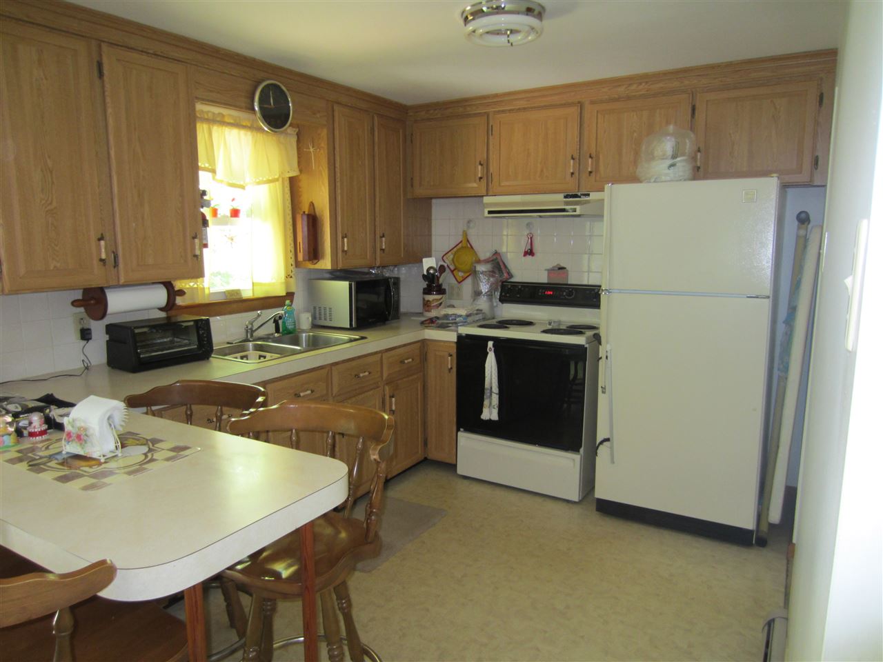 652 Portland Street Rochester, NH 03867 - Photo 4 of 12