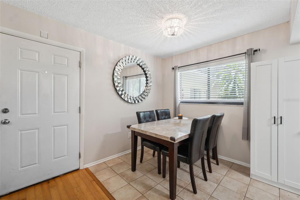 11809 Raintree Lake Lane, Unit A Tampa, FL 33617 - Photo 12 of 39