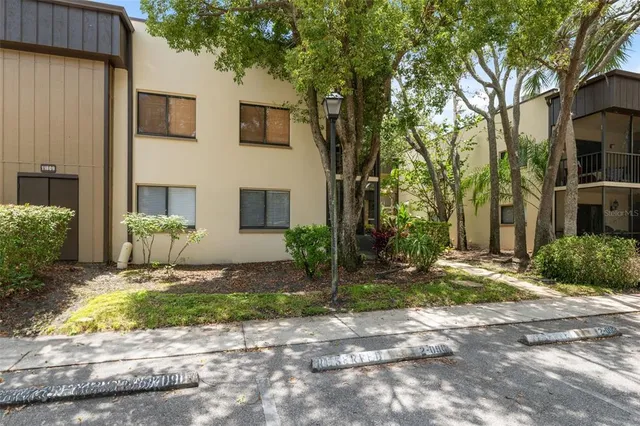 $145,000 | 11809 Raintree Lake Lane, Unit A, Tampa, FL 33617