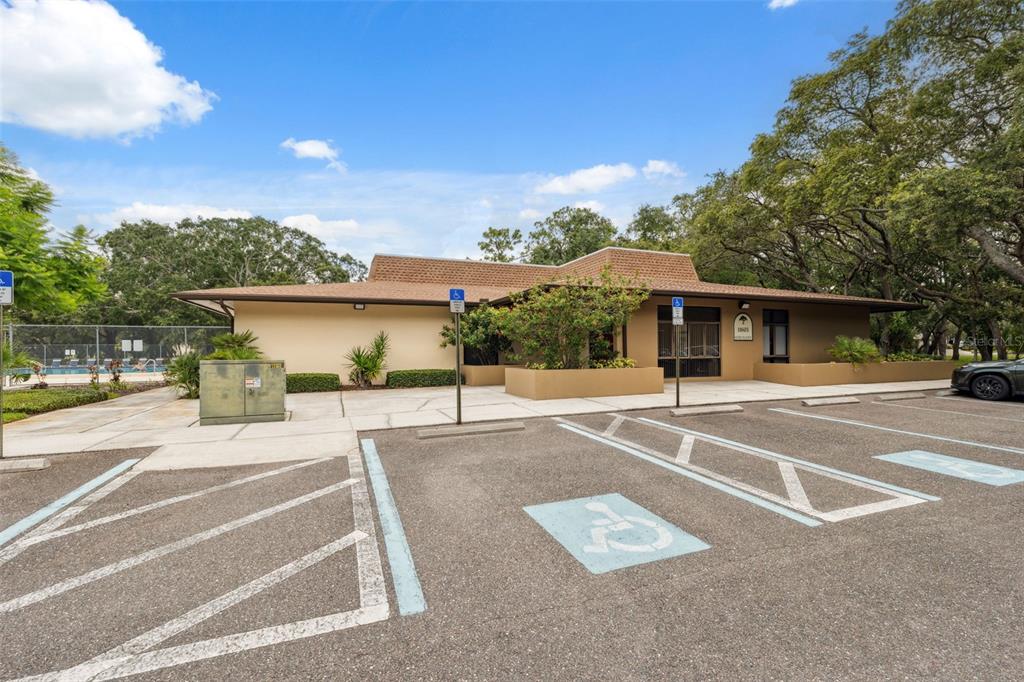 11809 Raintree Lake Lane, Unit A Tampa, FL 33617 - Photo 37 of 39