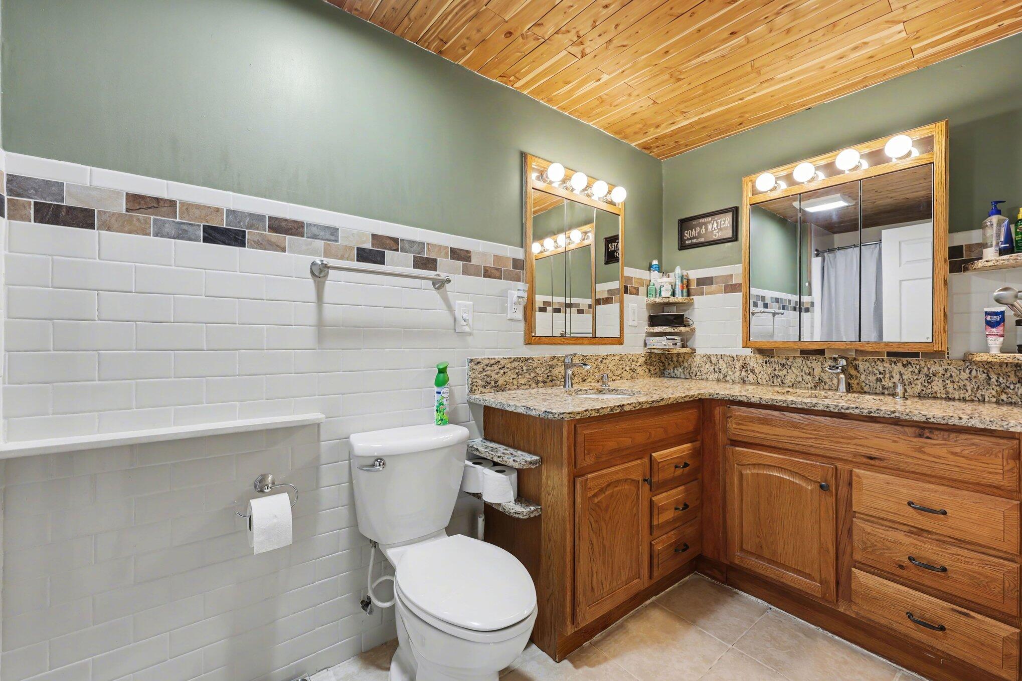 4355 Springbrook Road Jackson, MI 49201 - Photo 15 of 28 15