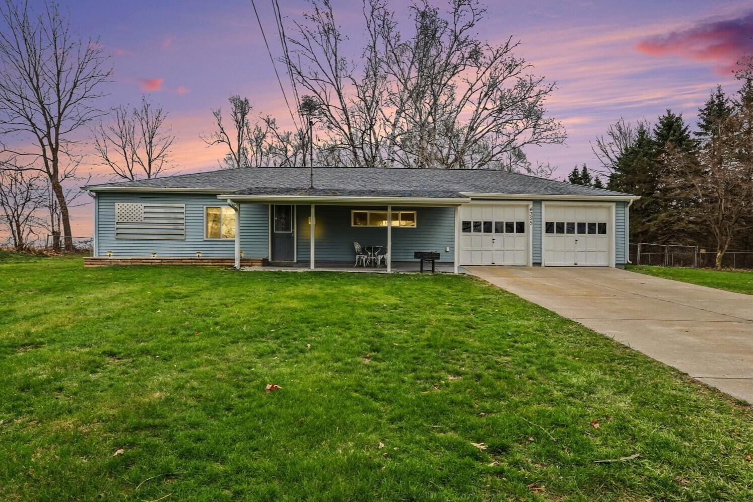 4355 Springbrook Road Jackson, MI 49201 - Photo 2 of 28 2