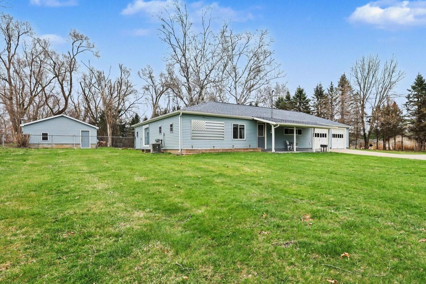 4355 Springbrook Road Jackson, MI 49201 - Photo 3 of 28 3