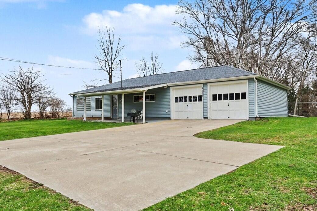 4355 Springbrook Road Jackson, MI 49201 - Photo 4 of 28 4