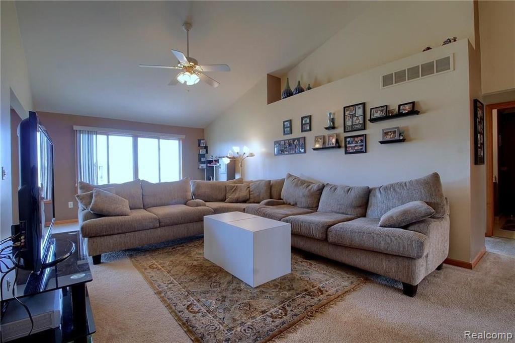 50749 Raintree Circle Chesterfield, MI 48047 - Photo 3 of 22