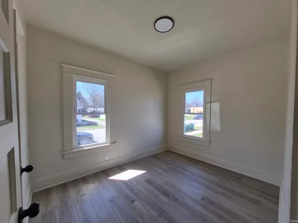 $119,900 | 1162 Wabash Avenue, Vincennes, IN 47591