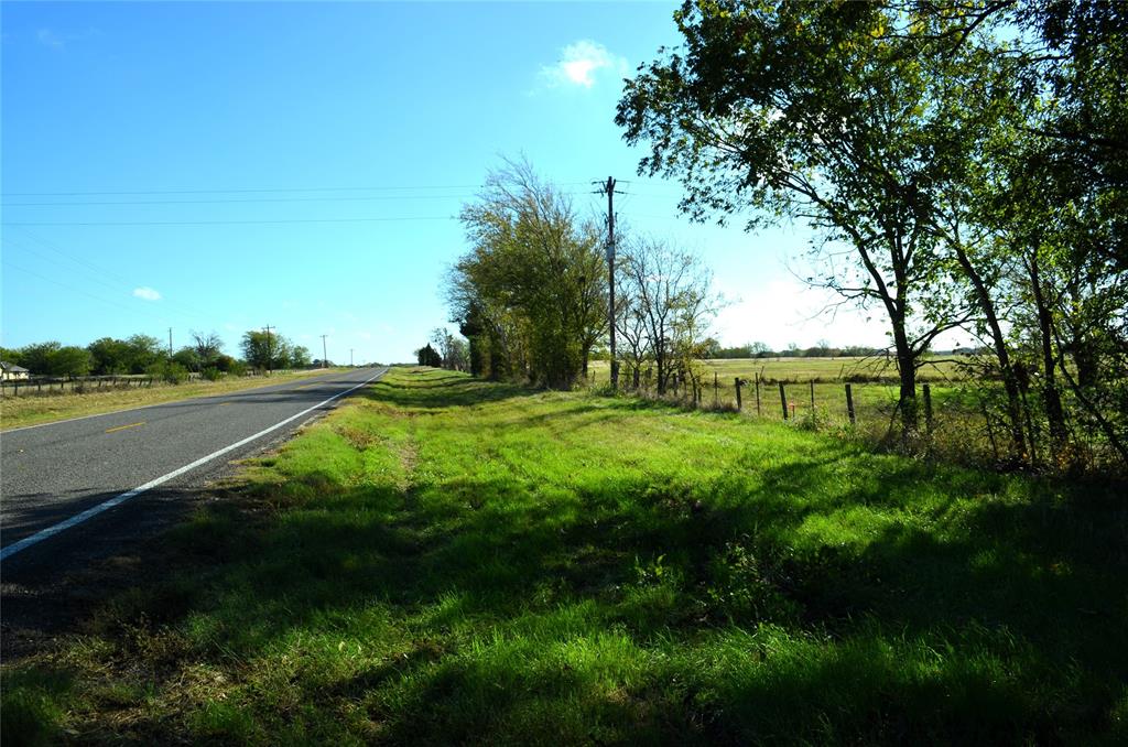 1 Fm 3080 Mabank, TX 75147 - Photo 17 of 19 a view of outdoor space with deck and green space