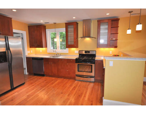 60 Creeley Road, Unit 2 Belmont, MA 02478 - Photo 10 of 11 Gallery Image 10
