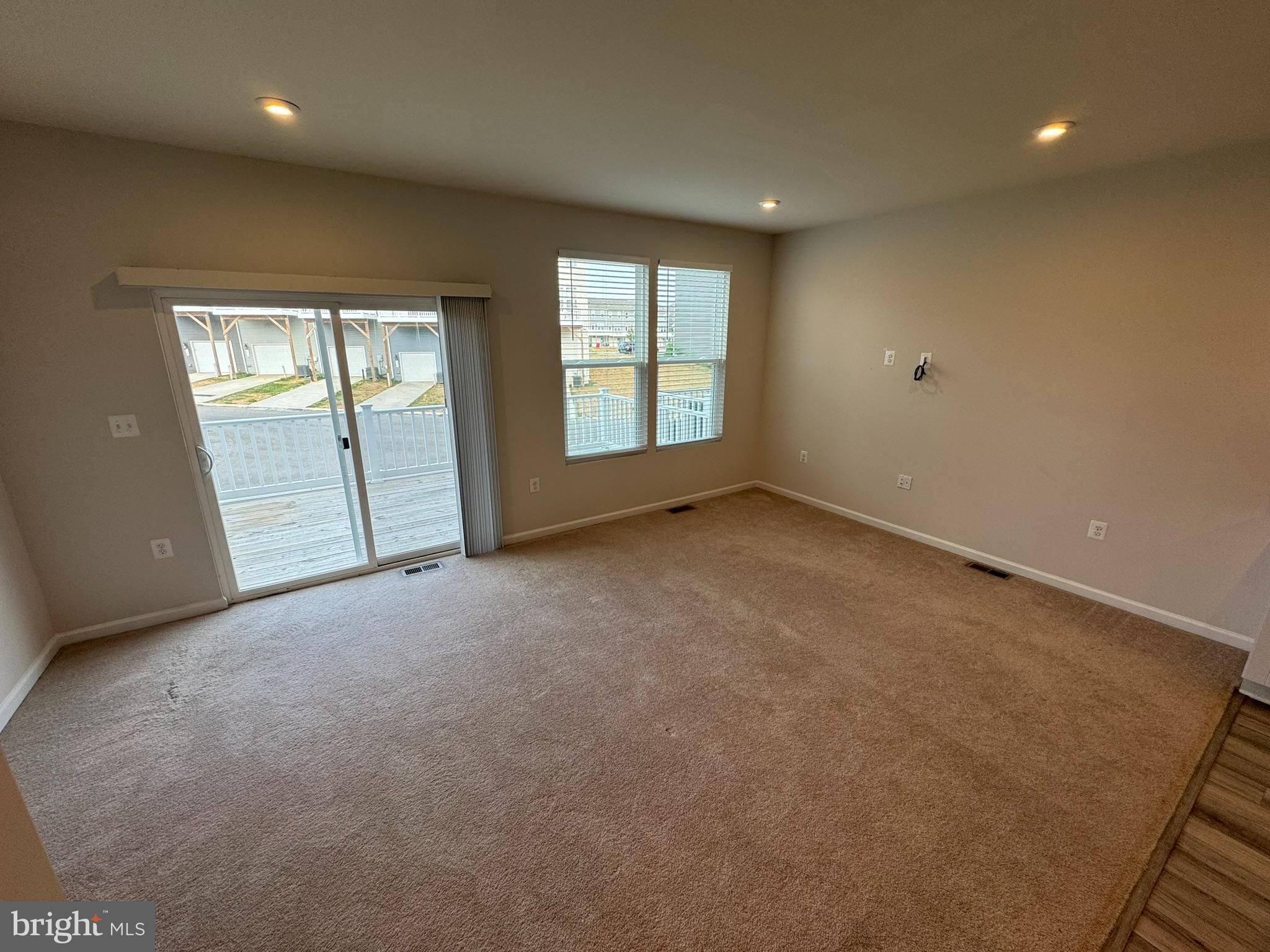 147 Presidents Pointe Avenue Ranson, WV 25438 - Photo 11 of 45