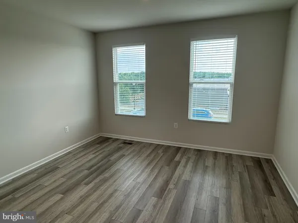 $2,100 | 147 Presidents Pointe Avenue, Ranson, WV 25438