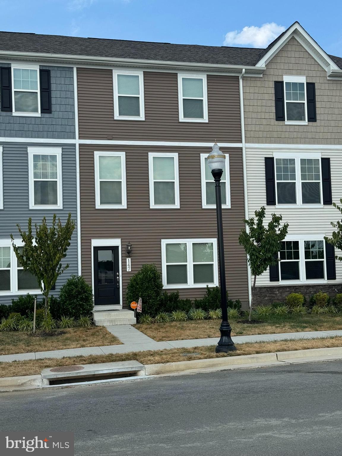 147 Presidents Pointe Avenue Ranson, WV 25438 - Photo 3 of 45